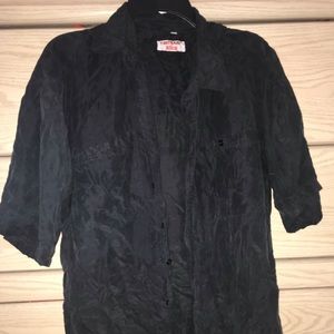 💯% silk button up shirt